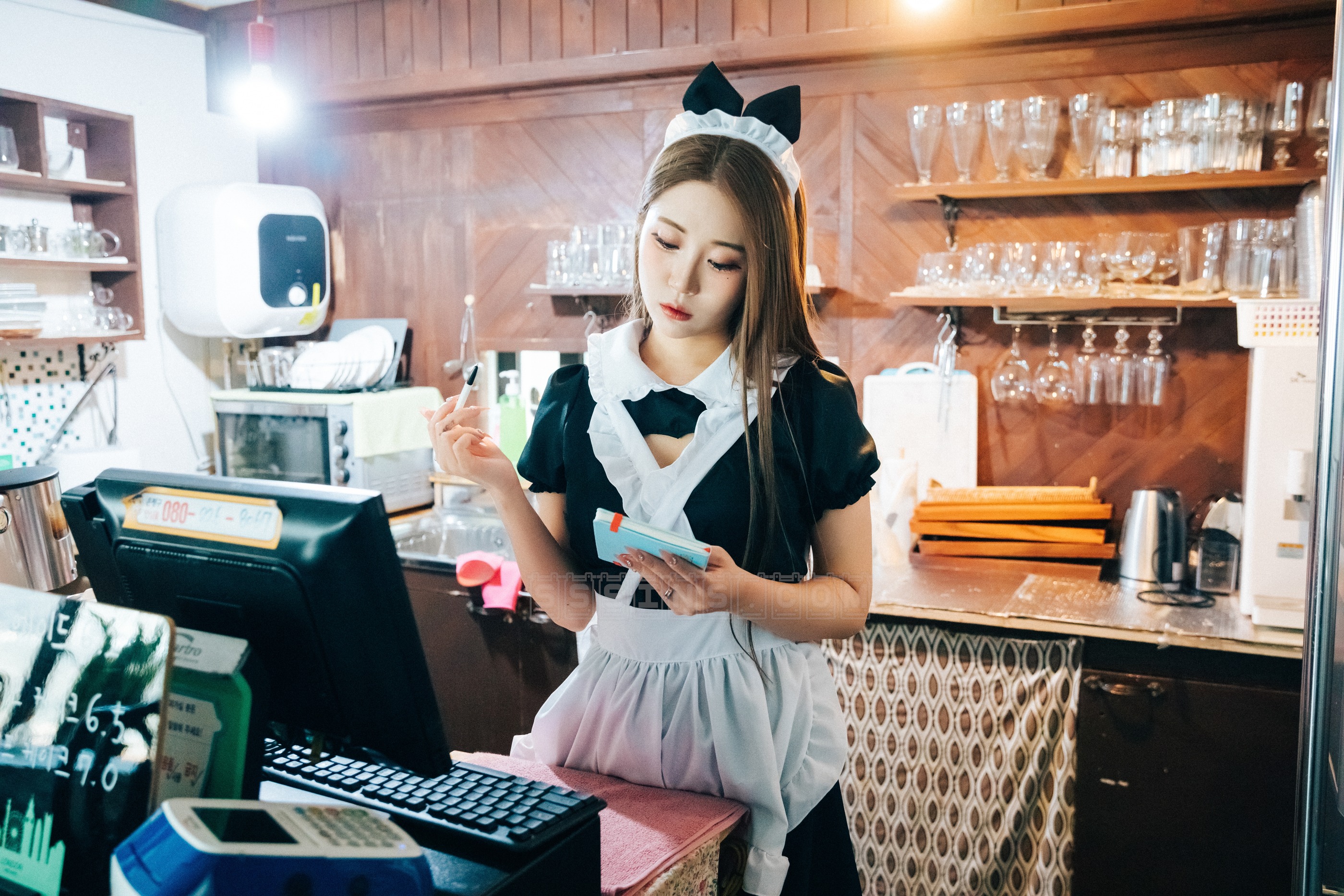 图片[1]-Bomi – NO.066 (보미) [Loozy] – Maid cafe [174P]-XikXak